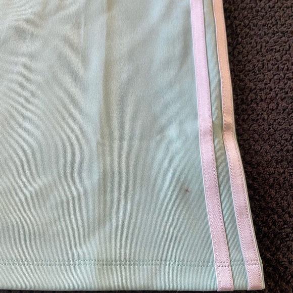 Adidas NWT J zoo  t-shirt dress w/ side snap button size medium - Picture 7 of 8